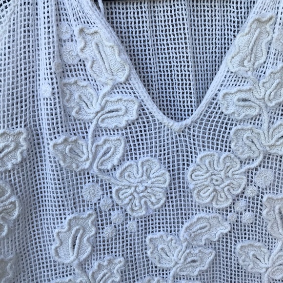 Akemi + Kin mesh embroidered T-shirt - Picture 4 of 7